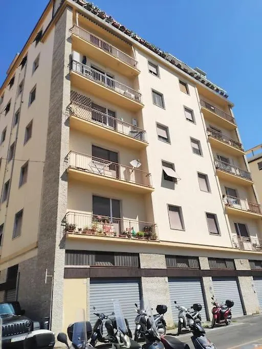 La Venezia'S Studio Flat Λιβόρνο